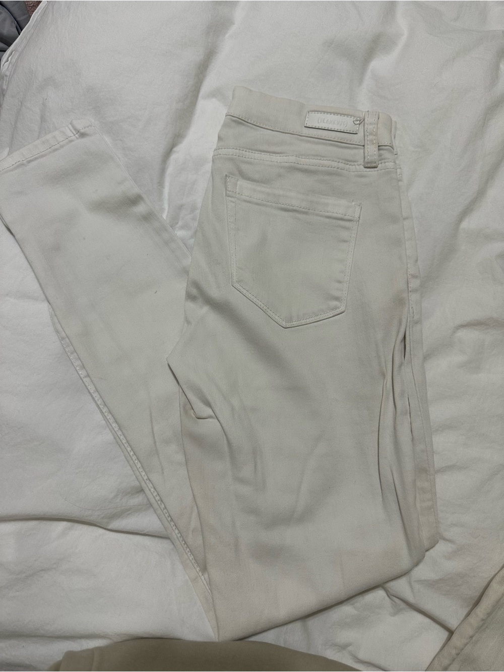 Neutral High-Rise Skinny Jeans in Off-White